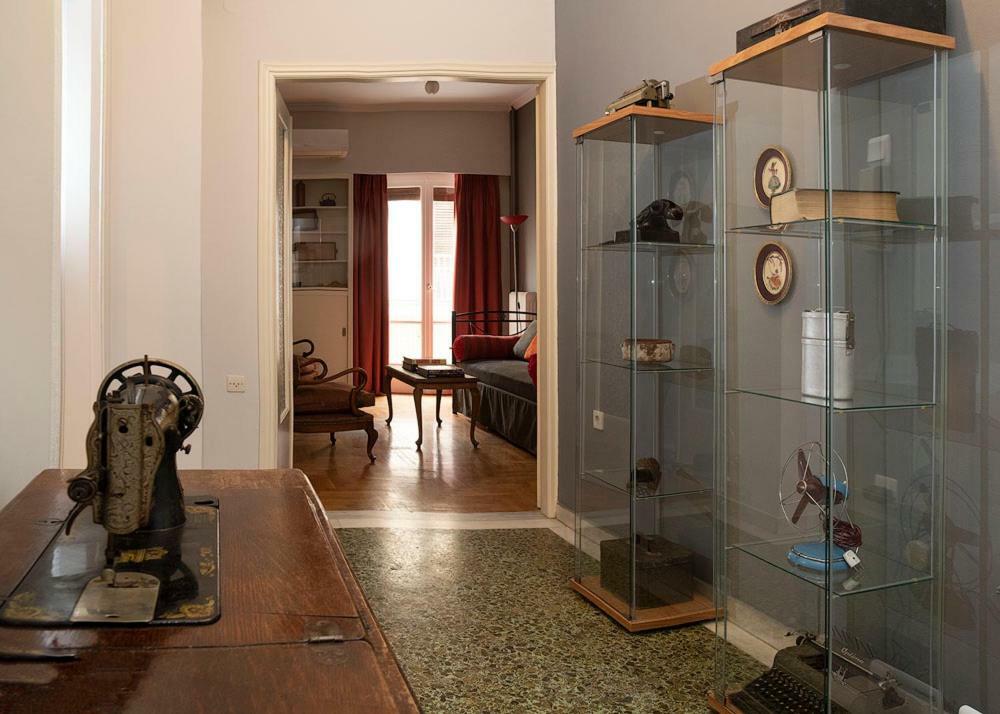 Vintage Apartment Next To Acropolis Museum เอเธนส์ ภายนอก รูปภาพ
